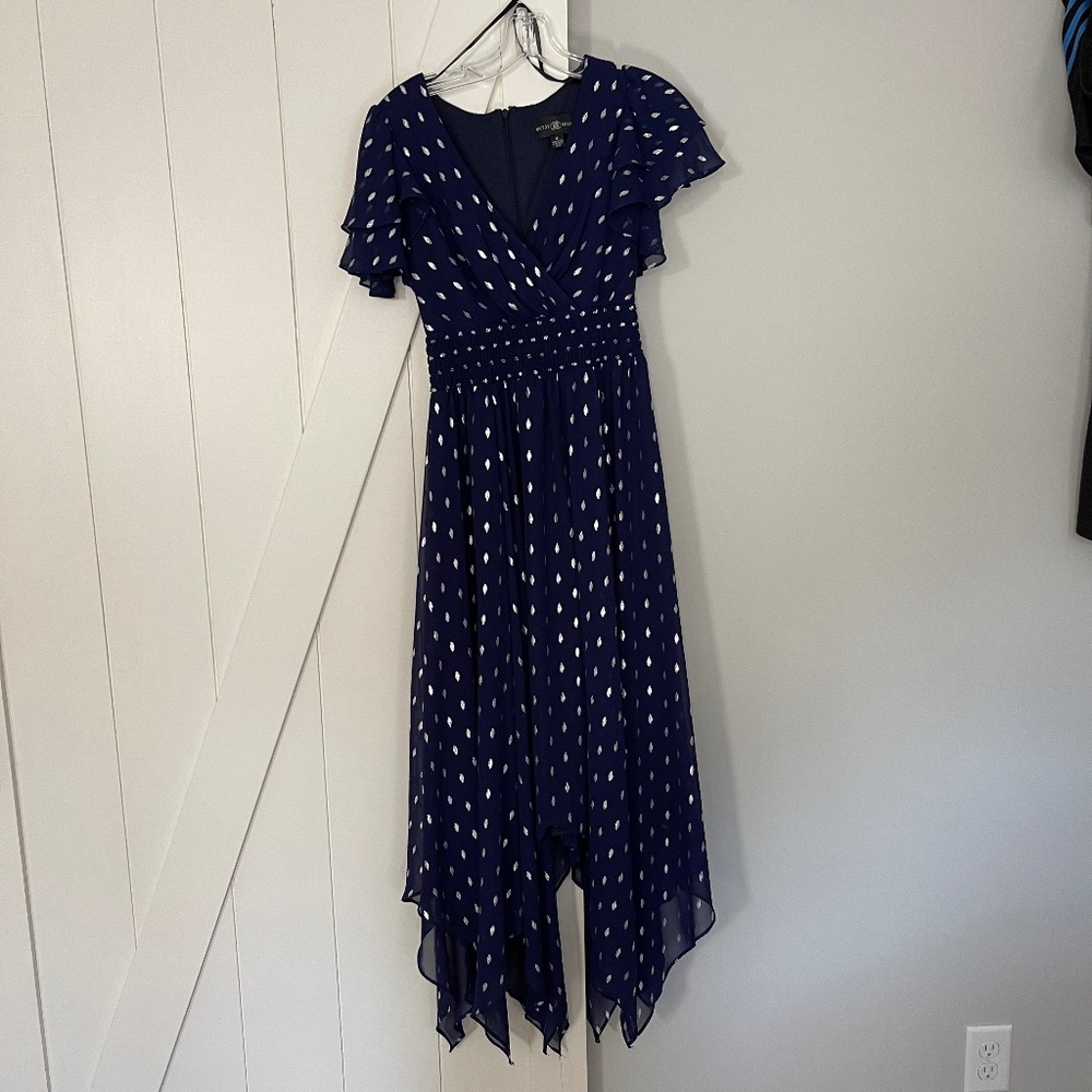 Betsy Adam size 4 worn once dress